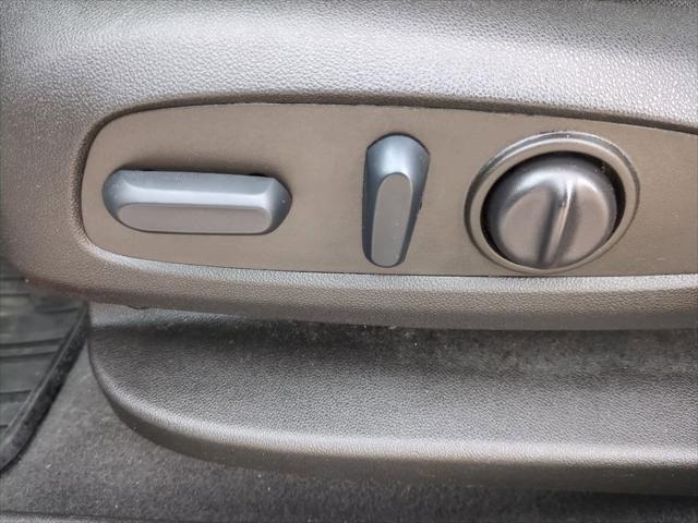 used 2022 GMC Acadia car, priced at $23,999