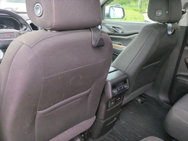 used 2022 GMC Acadia car, priced at $23,999