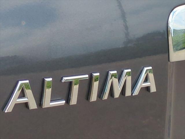 used 2010 Nissan Altima car, priced at $2,999