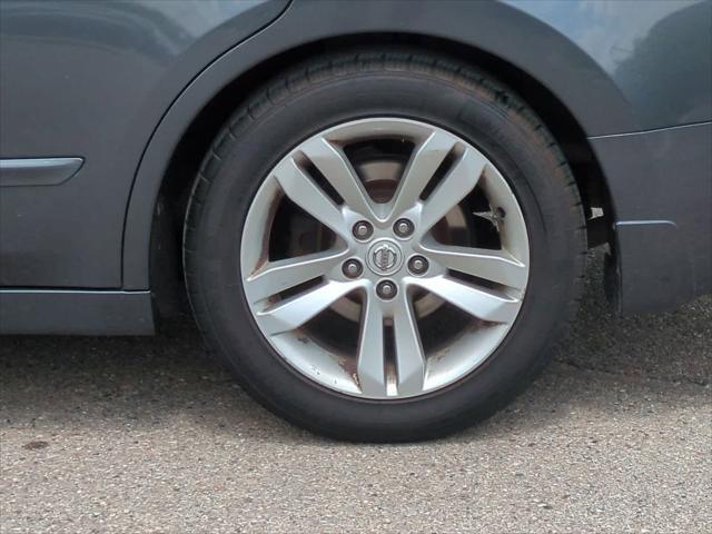 used 2010 Nissan Altima car, priced at $2,999