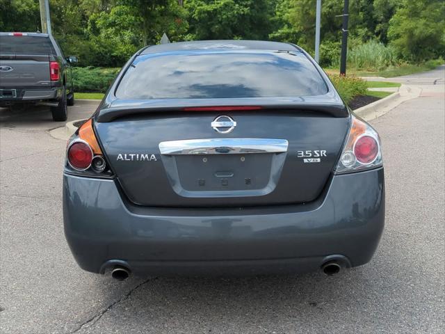 used 2010 Nissan Altima car, priced at $2,999