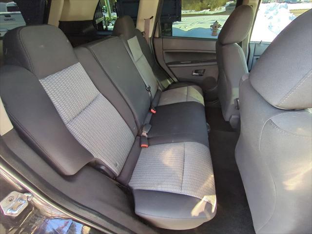 used 2009 Jeep Grand Cherokee car, priced at $5,351