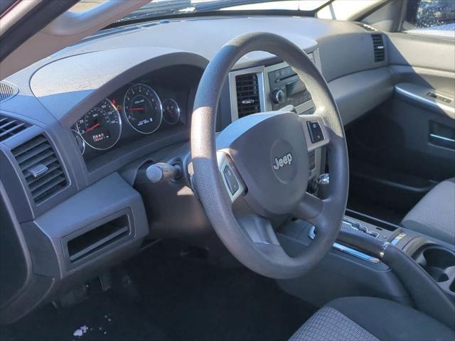 used 2009 Jeep Grand Cherokee car, priced at $5,351