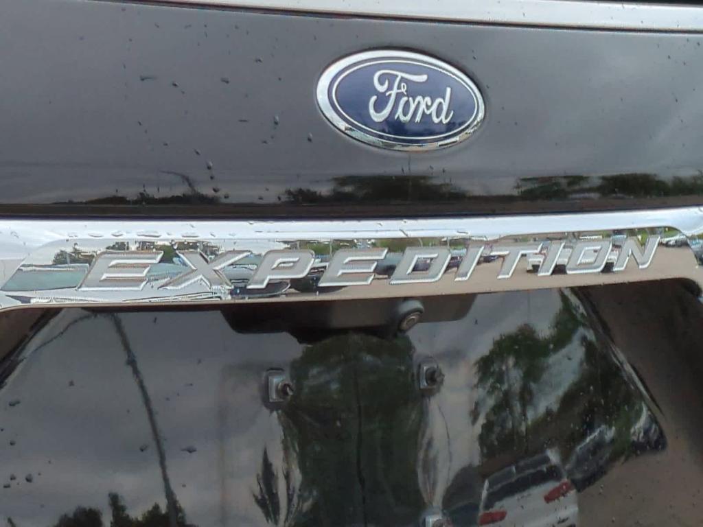 used 2019 Ford Expedition car, priced at $21,751