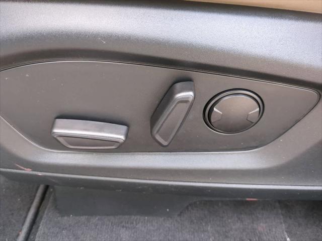 used 2022 Ford Explorer car, priced at $31,999