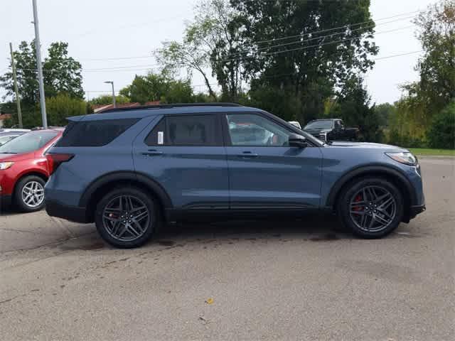 new 2025 Ford Explorer car, priced at $56,714