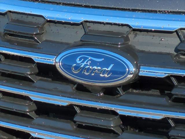 new 2025 Ford Explorer car, priced at $46,227