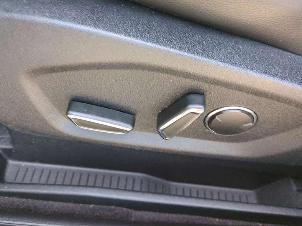 used 2015 Ford Edge car, priced at $9,999