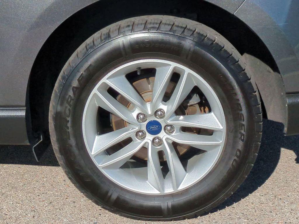 used 2015 Ford Edge car, priced at $9,999