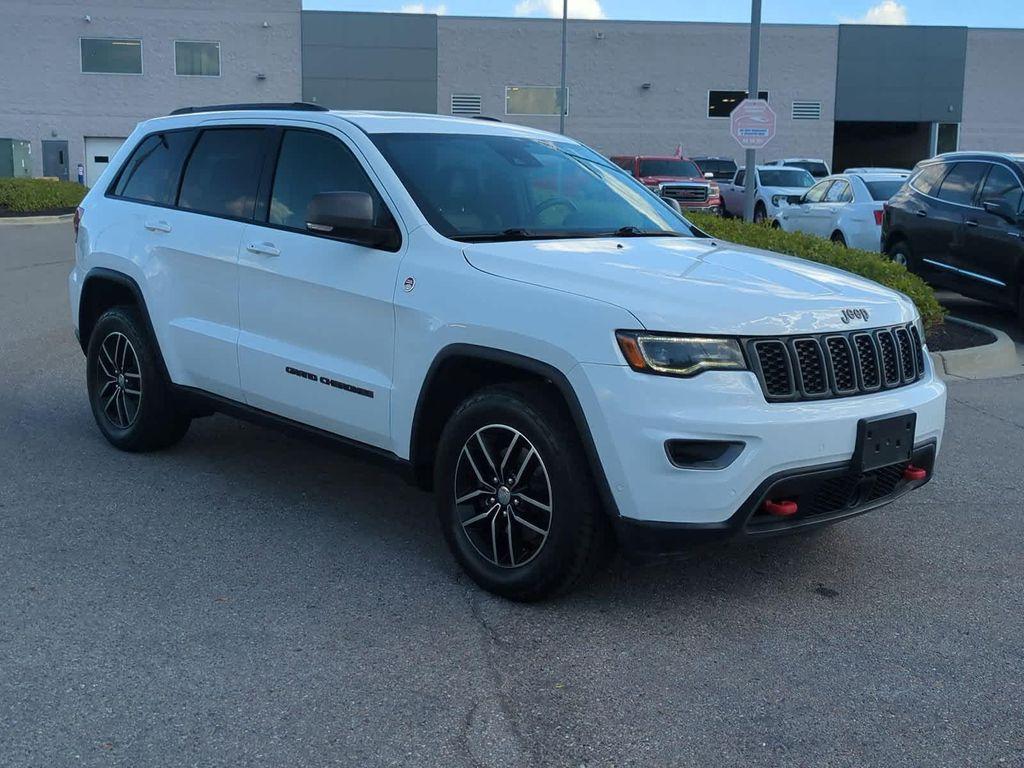 used 2017 Jeep Grand Cherokee car, priced at $14,550