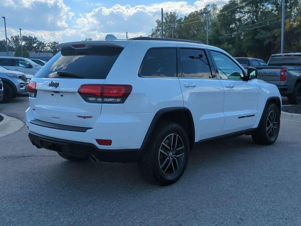 used 2017 Jeep Grand Cherokee car, priced at $14,550