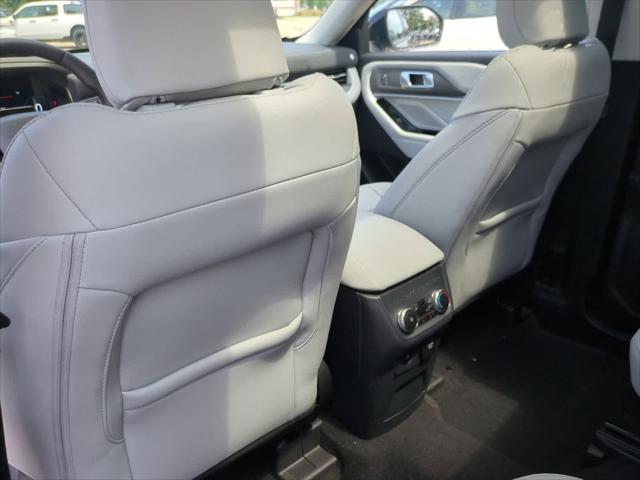 new 2025 Ford Explorer car, priced at $56,235