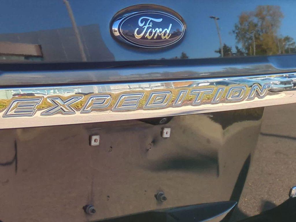 used 2017 Ford Expedition car, priced at $13,500