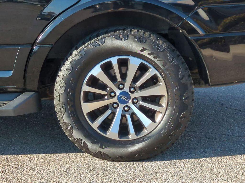 used 2017 Ford Expedition car, priced at $13,500