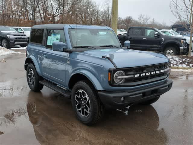 new 2023 Ford Bronco car, priced at $49,590