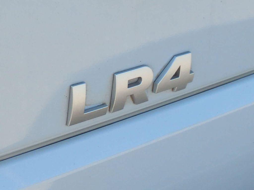 used 2016 Land Rover LR4 car, priced at $15,999