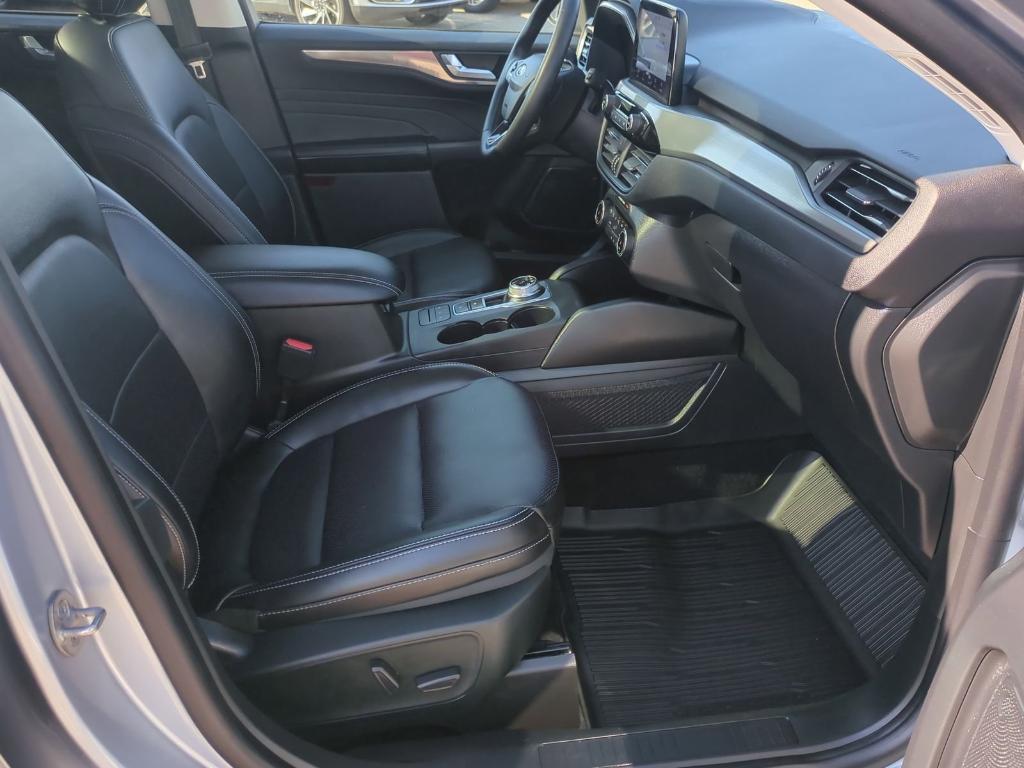 used 2022 Ford Escape car, priced at $23,850