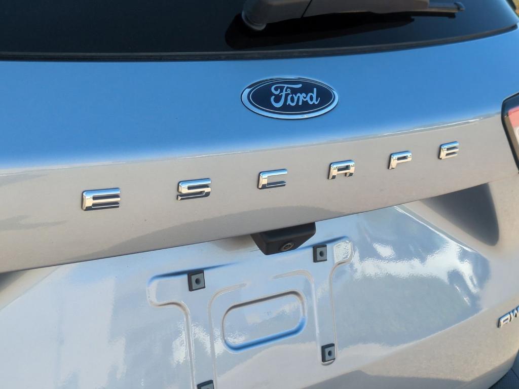 used 2022 Ford Escape car, priced at $23,850