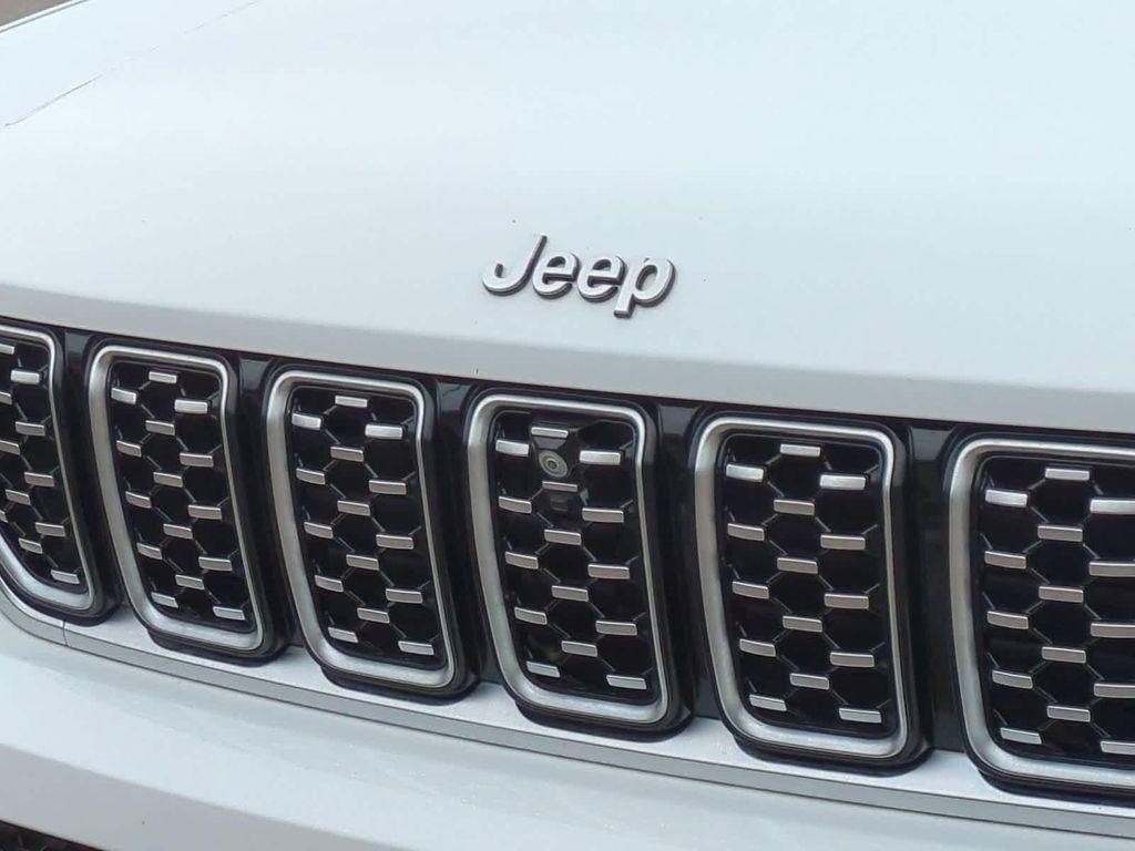 used 2021 Jeep Grand Cherokee L car