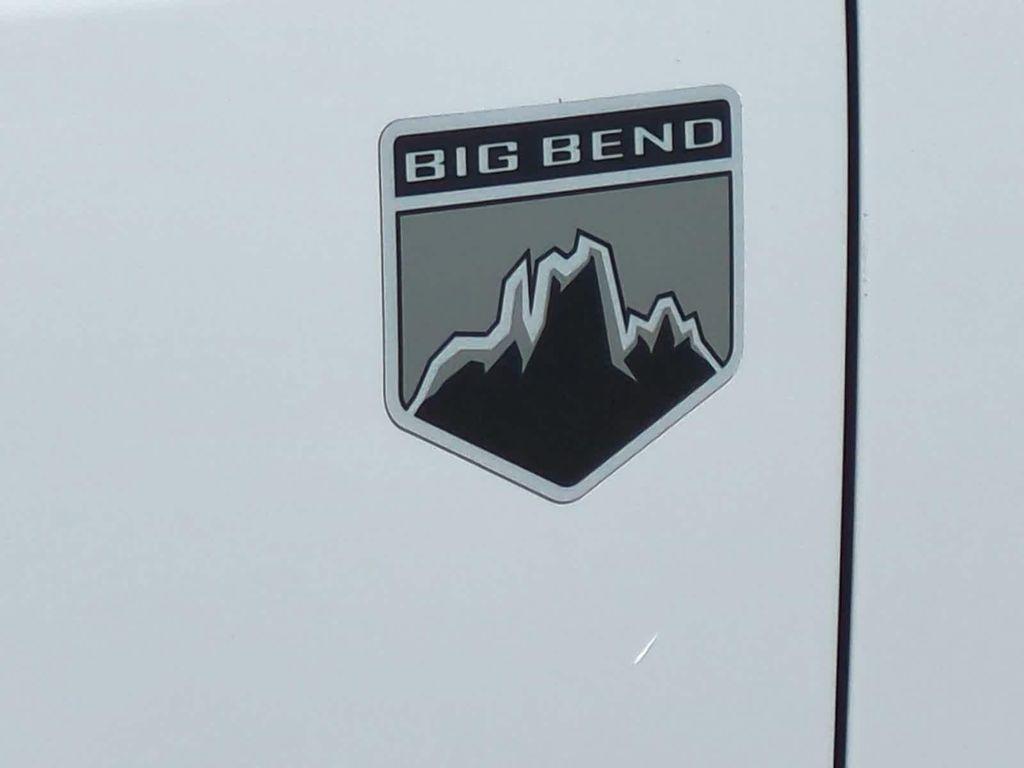 new 2025 Ford Bronco car, priced at $45,716