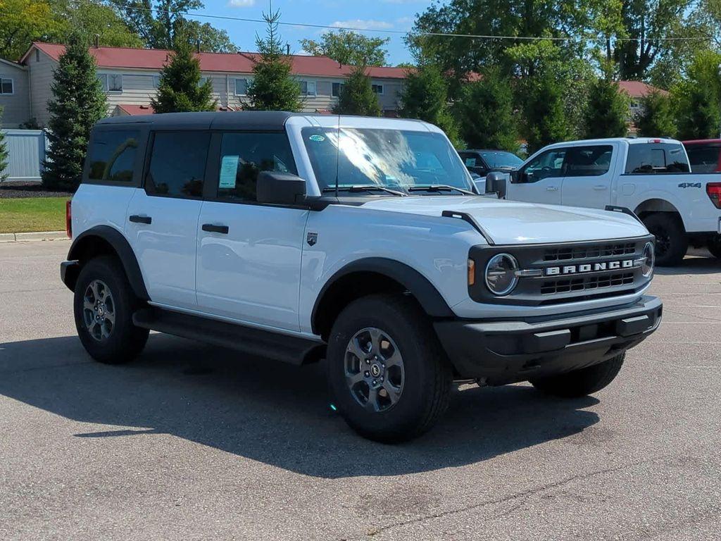new 2025 Ford Bronco car, priced at $45,716