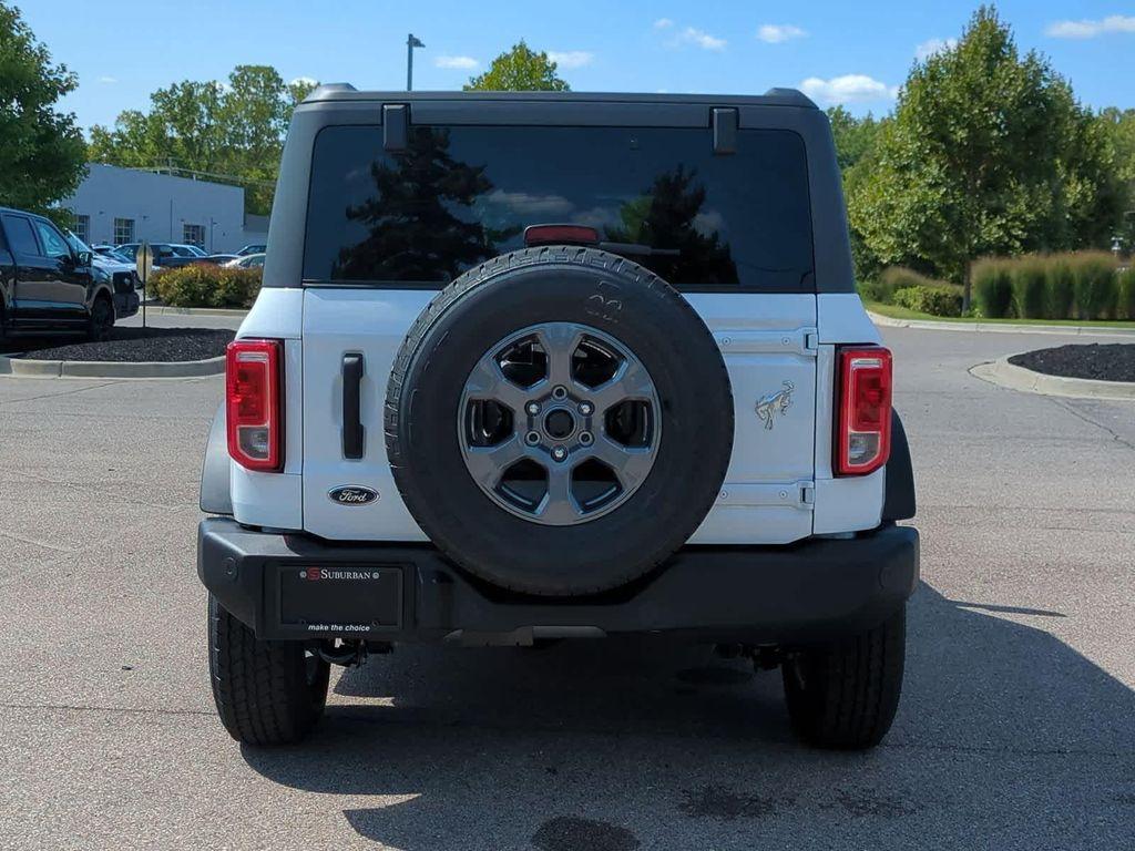 new 2025 Ford Bronco car, priced at $45,716