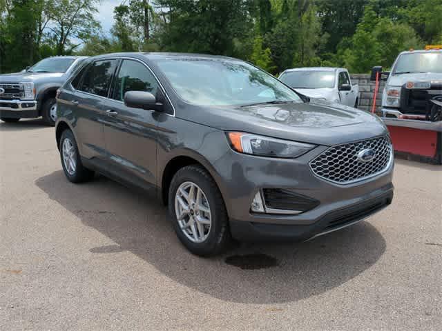 new 2024 Ford Edge car, priced at $39,754