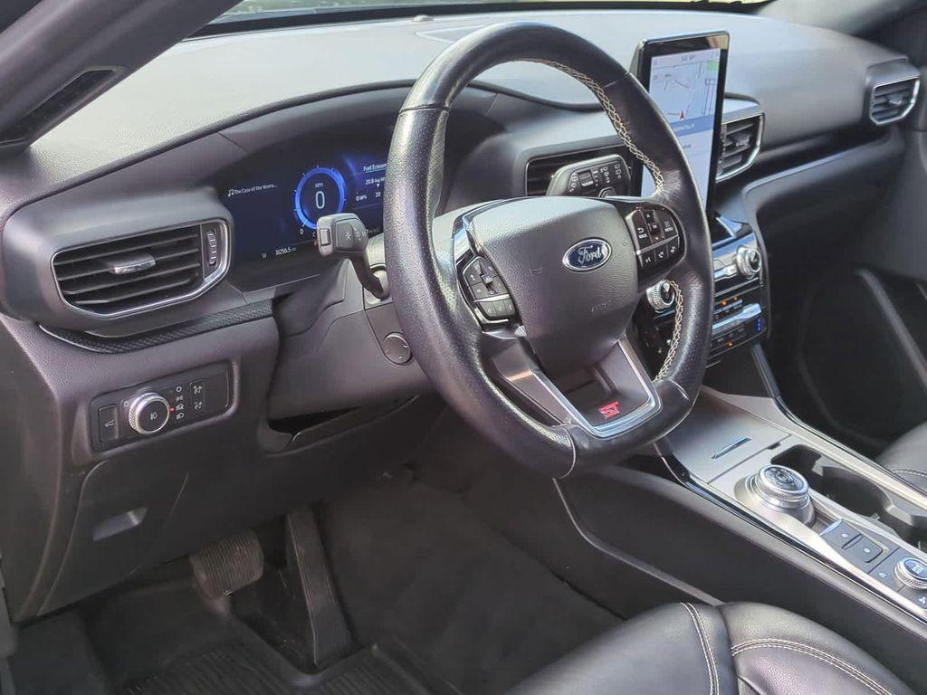 used 2022 Ford Explorer car, priced at $38,999