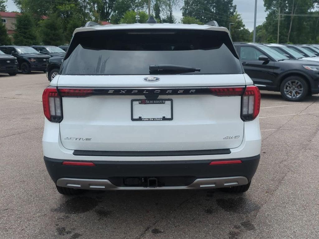 new 2025 Ford Explorer car, priced at $44,406