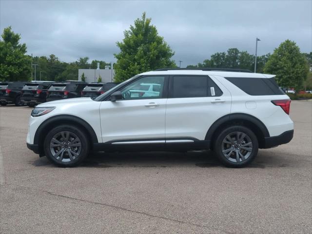 new 2025 Ford Explorer car, priced at $45,906