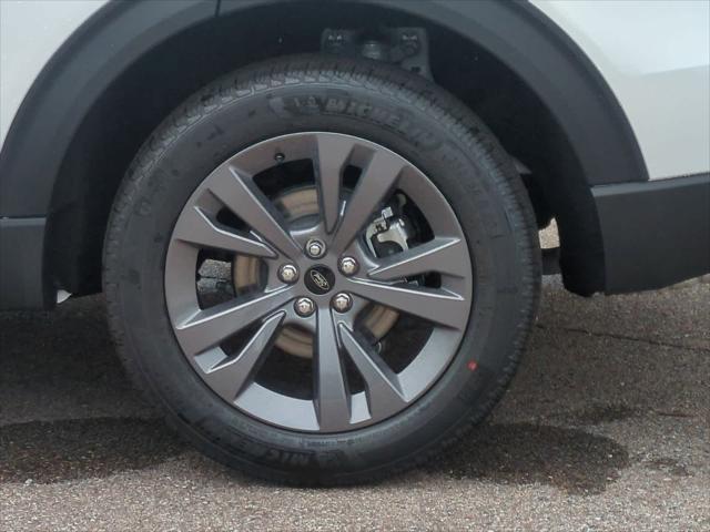 new 2025 Ford Explorer car, priced at $45,906