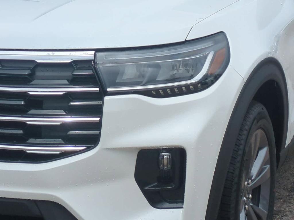 new 2025 Ford Explorer car, priced at $44,406