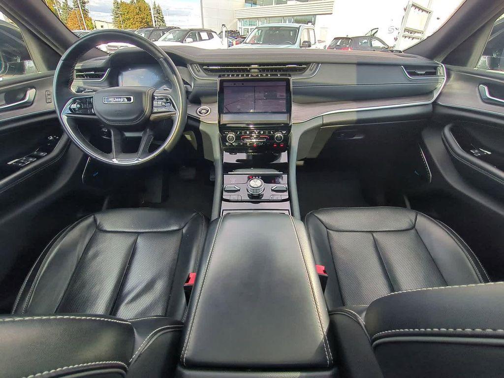used 2022 Jeep Grand Cherokee car, priced at $35,950