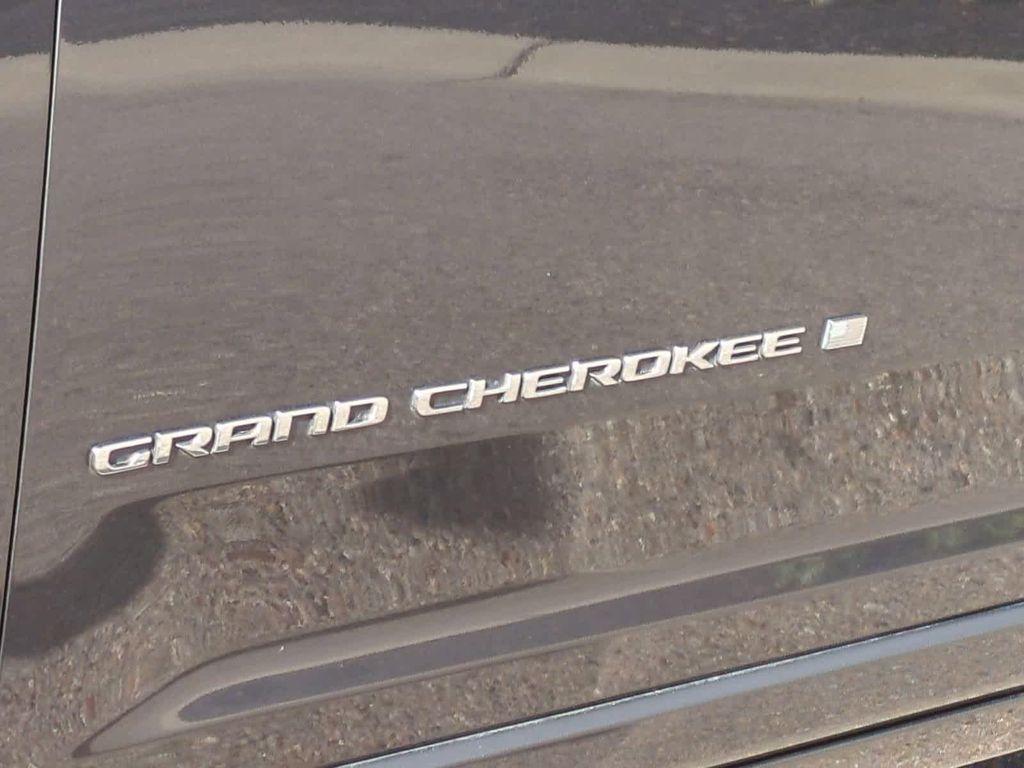used 2022 Jeep Grand Cherokee car, priced at $35,950