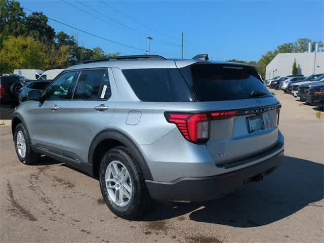 new 2025 Ford Explorer car, priced at $40,437