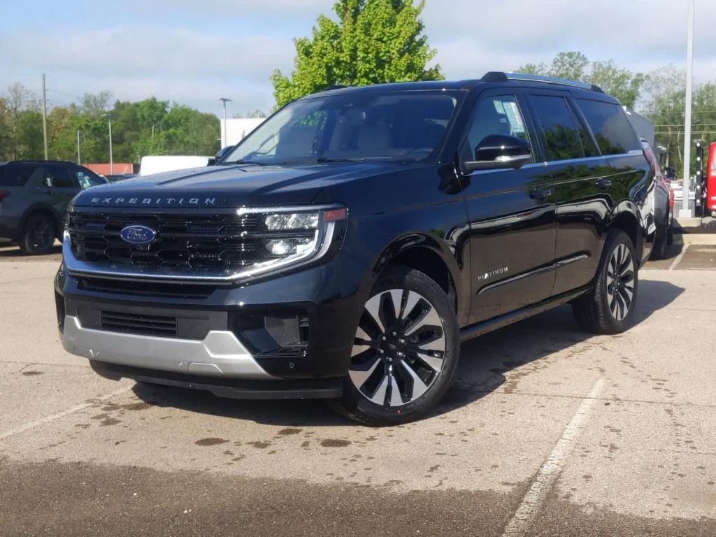 new 2025 Ford Expedition car, priced at $73,451