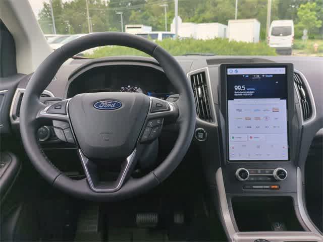 new 2024 Ford Edge car, priced at $39,934