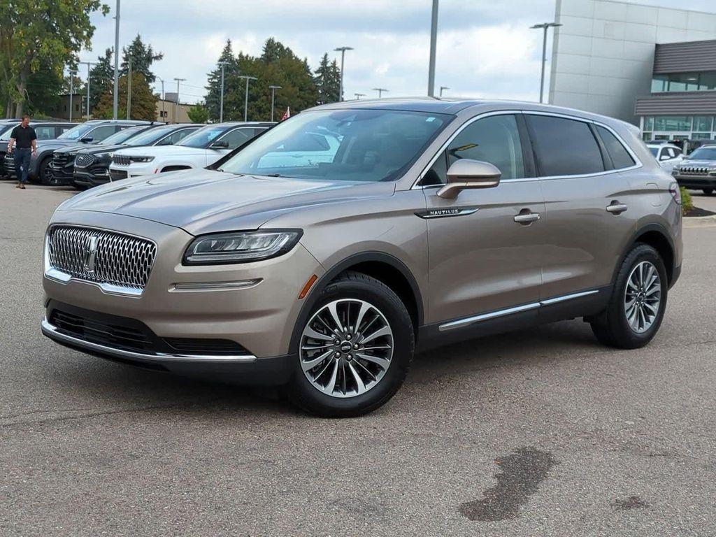 used 2021 Lincoln Nautilus car, priced at $31,999