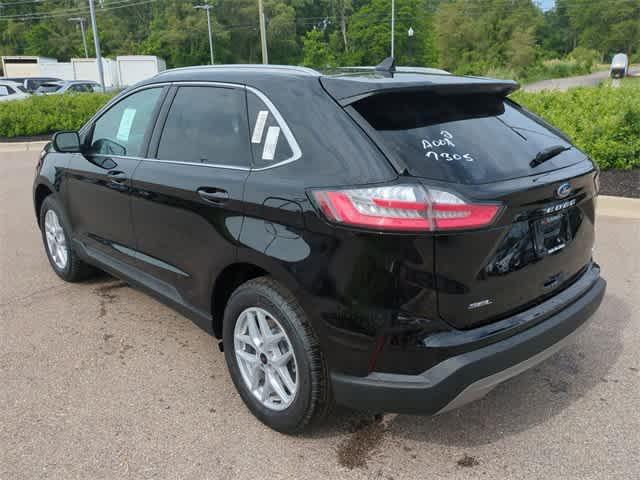 new 2024 Ford Edge car, priced at $40,046