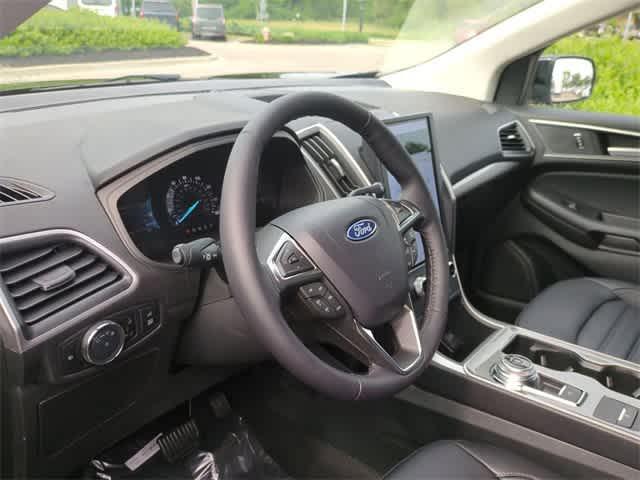 new 2024 Ford Edge car, priced at $40,046