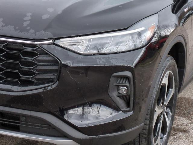 new 2025 Ford Escape car, priced at $33,176