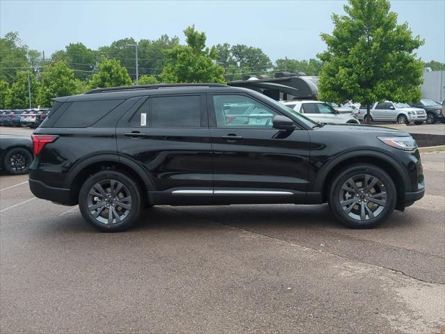 new 2025 Ford Explorer car, priced at $46,714