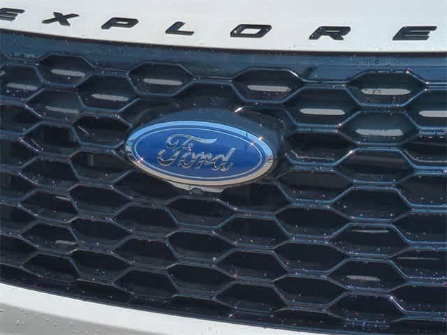 new 2025 Ford Explorer car, priced at $50,207