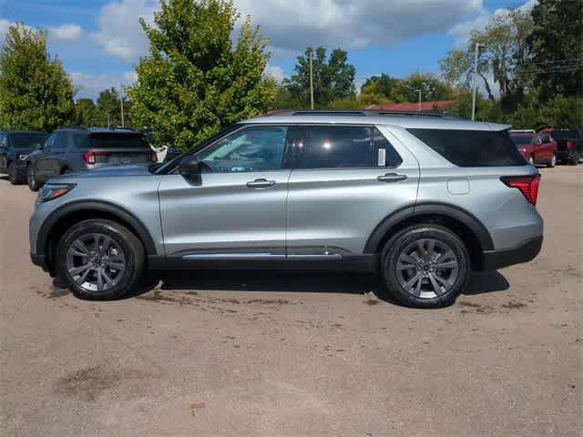 new 2025 Ford Explorer car, priced at $44,668