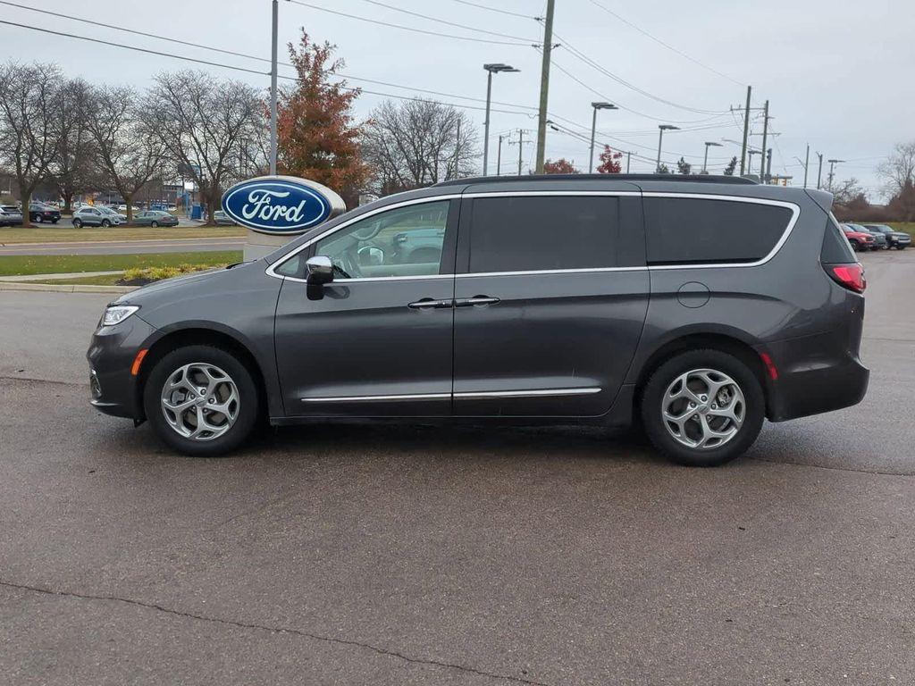 used 2022 Chrysler Pacifica car