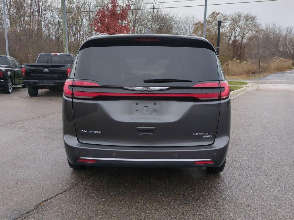 used 2022 Chrysler Pacifica car