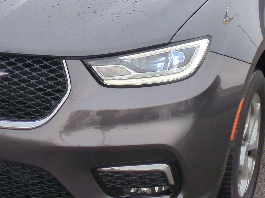 used 2022 Chrysler Pacifica car