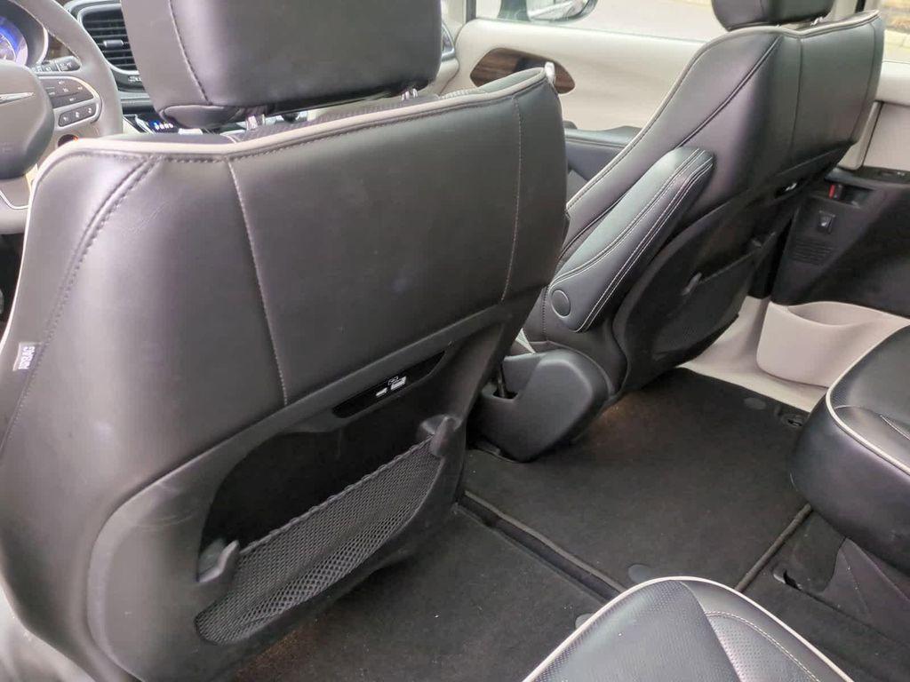 used 2022 Chrysler Pacifica car