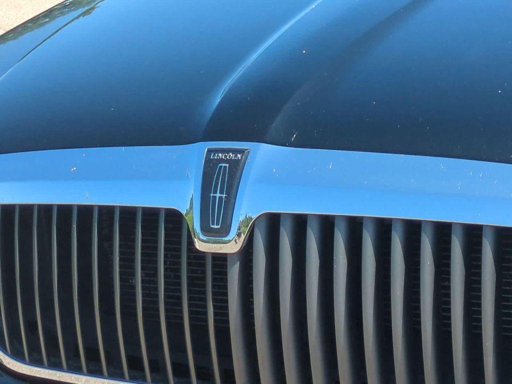 used 2002 Lincoln Blackwood car, priced at $10,999
