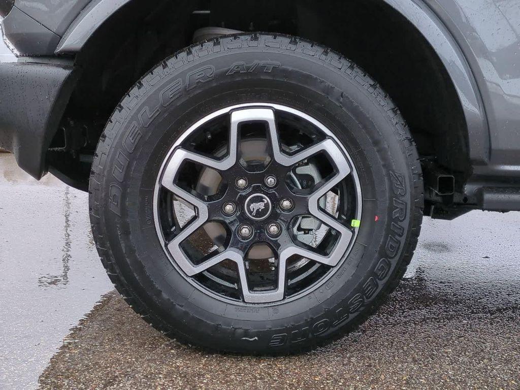 new 2023 Ford Bronco car, priced at $49,051